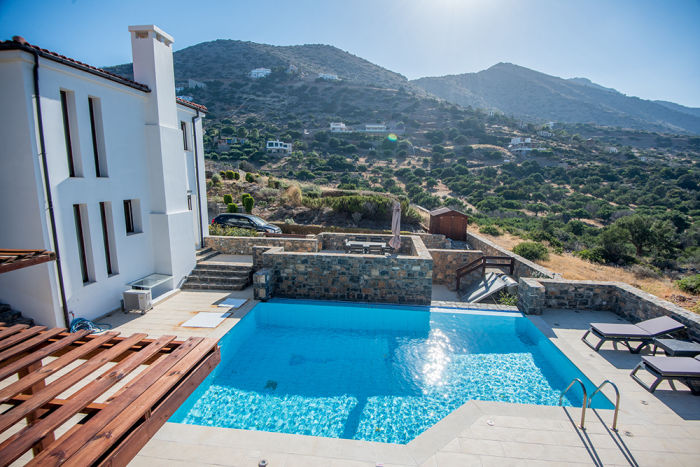 Luxury Villa Salt Therapy
